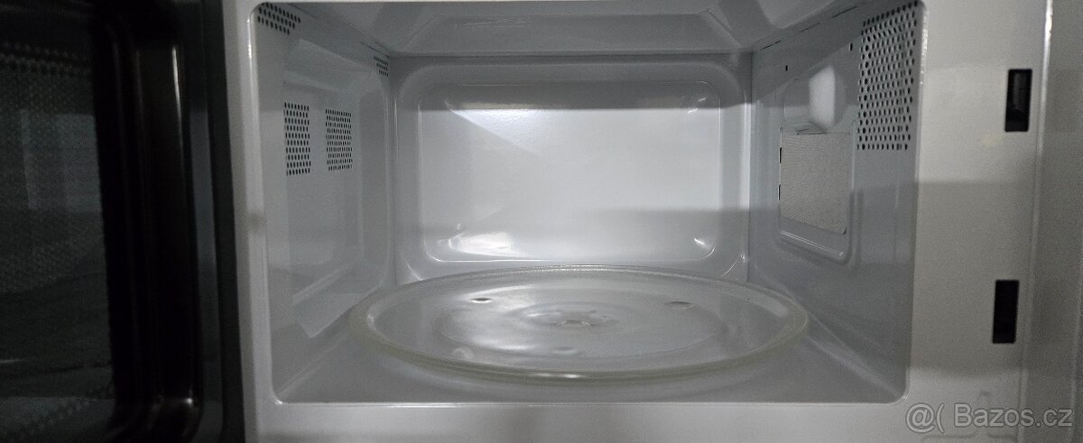 Mikrovlnka a vysavač - 5