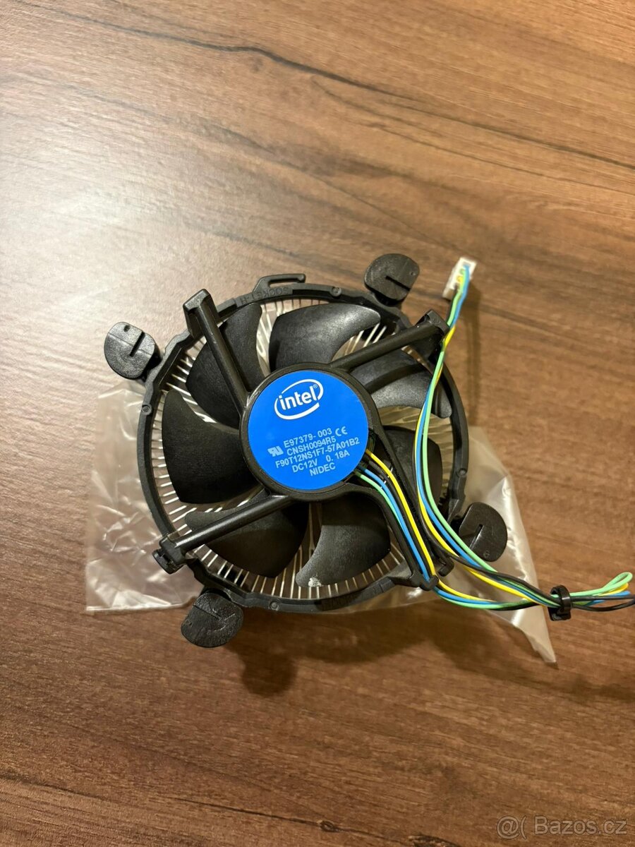 intel core i3 10100 (+ větrák + pasta) - 5