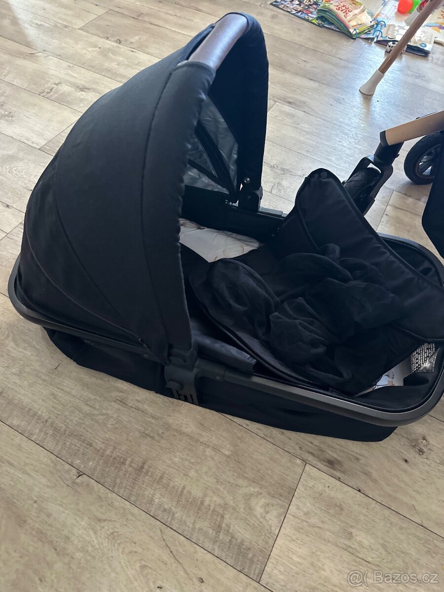 Kočárek 3v1 Lionelo - 5