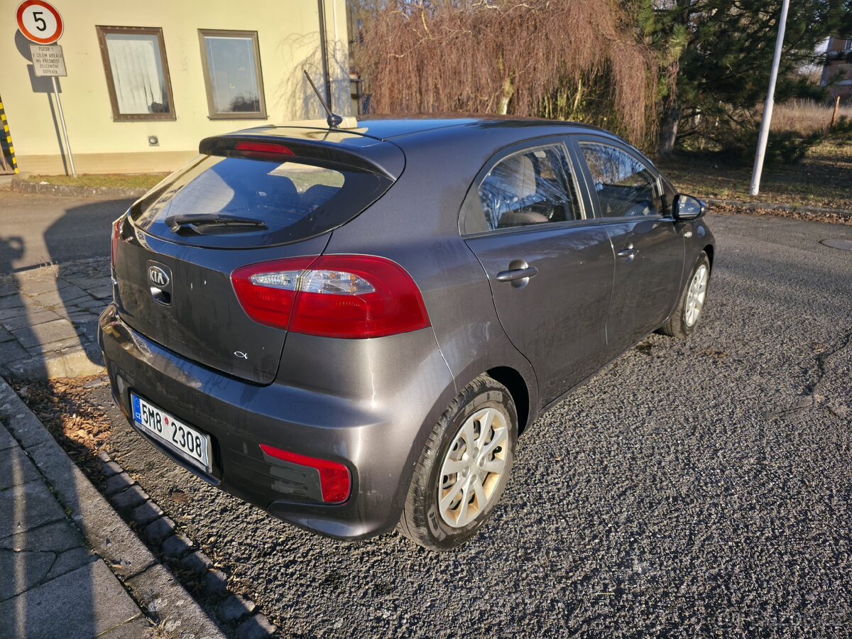 Kia Rio 2015 - 5