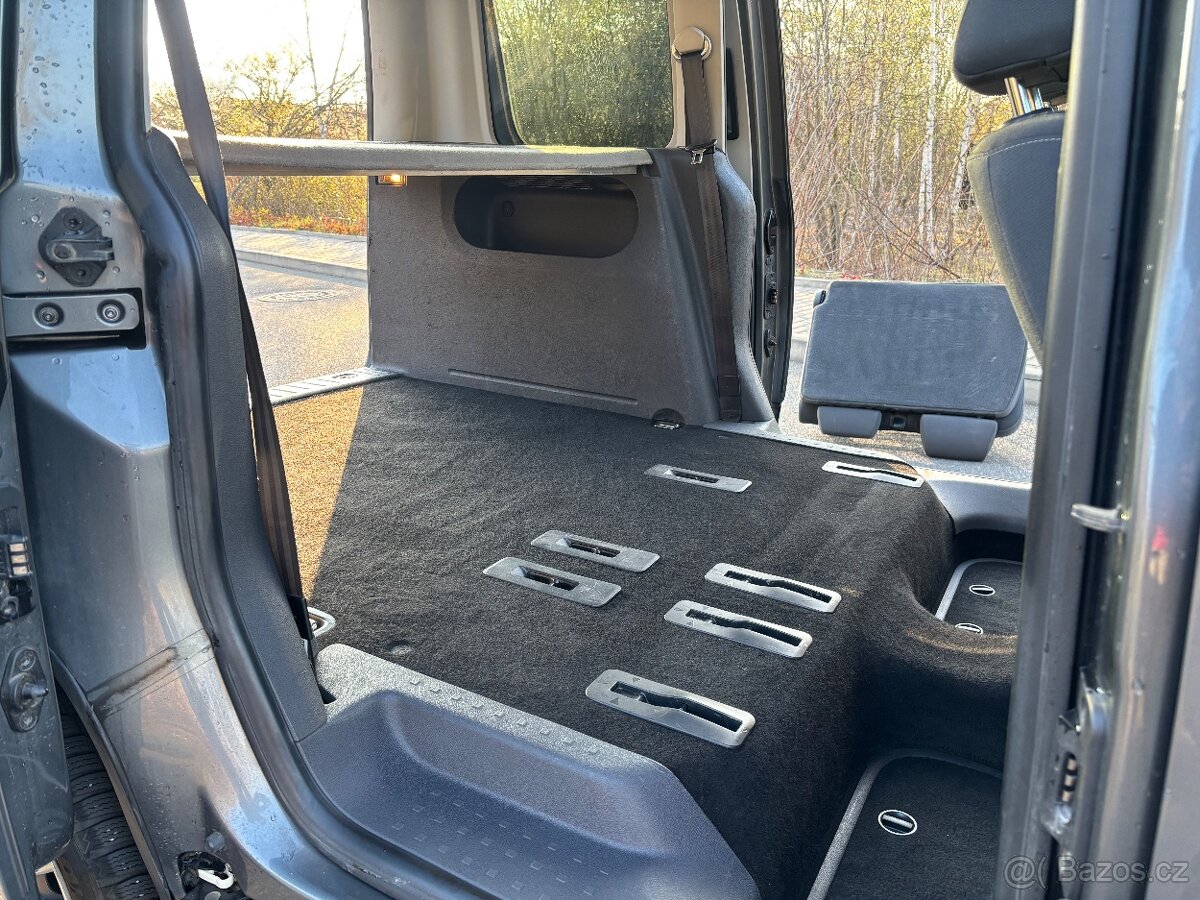 VW Caddy 2.0 TDi 4 motion - 5