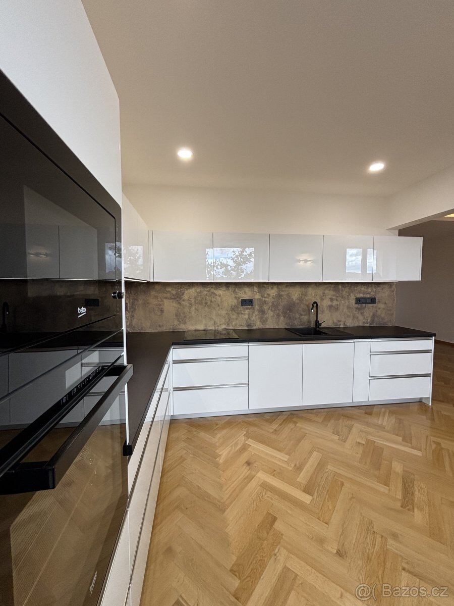 Pronájem bytu 3+kk, Palackého třída, Pardubice, 23000 Kč/měs - 5