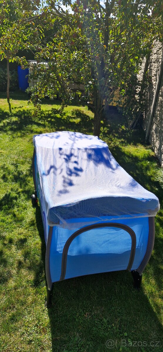 Cestovní postýlka - 5