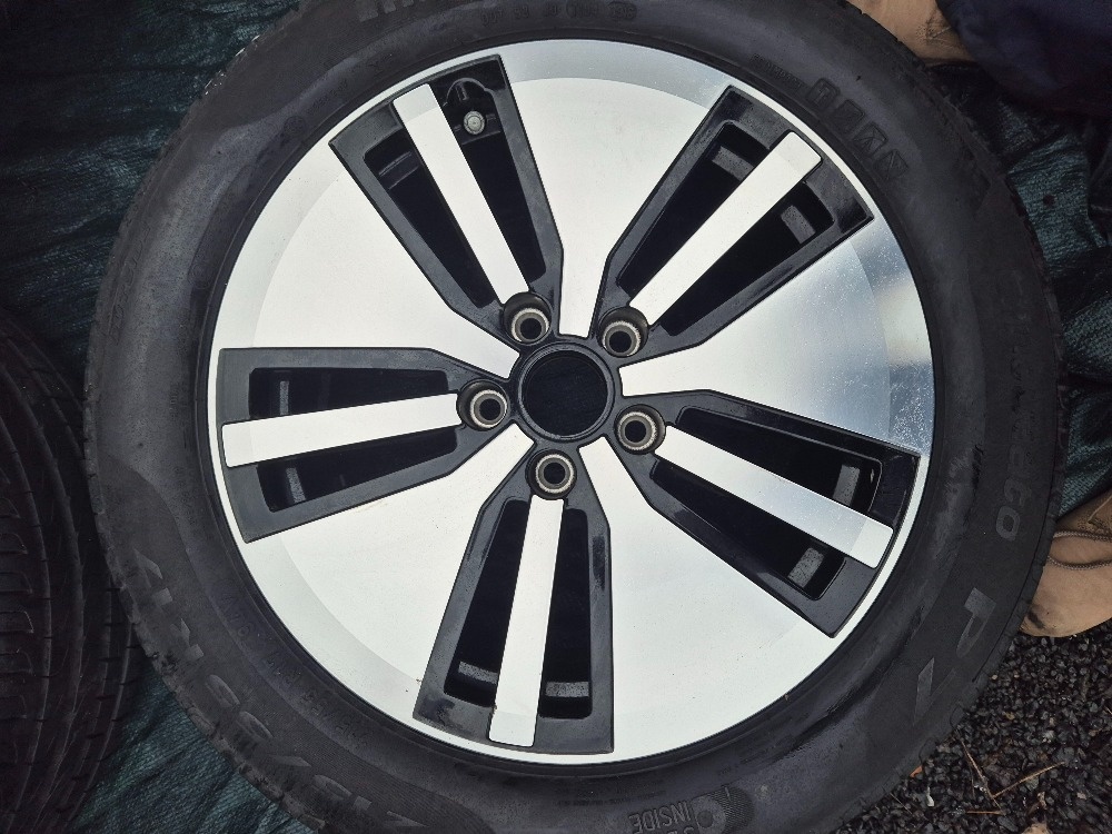 Letní kola Volkswagen Passat B8 R17 Montpelier - 5