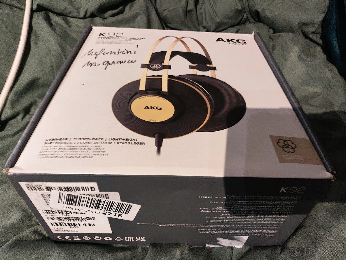 sluchátka AKG K92
K92
AKG K92
K92
AKG K92 - 5