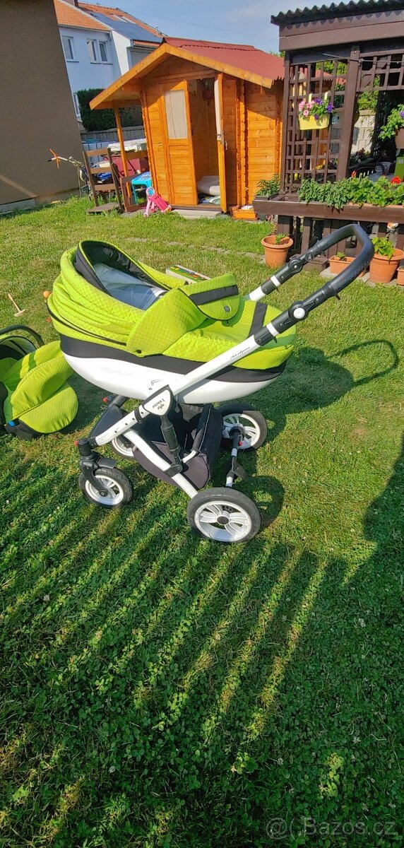 Kočárek Baby merc faster 2, 3 v 1 zelený - 5