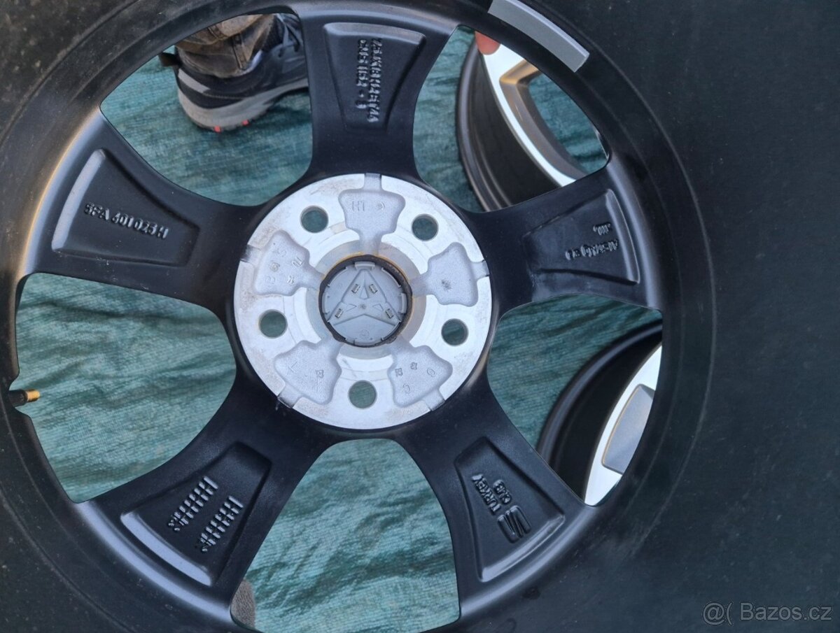 Sada disků Seat Leon Cupra ET46 7,5J x 18 - 5