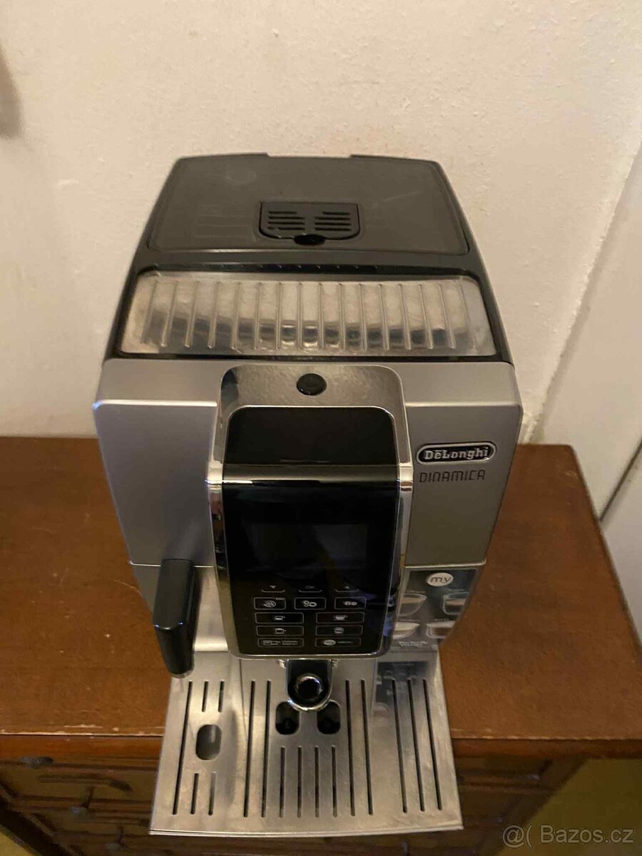 Kavovar Delonghi - 5