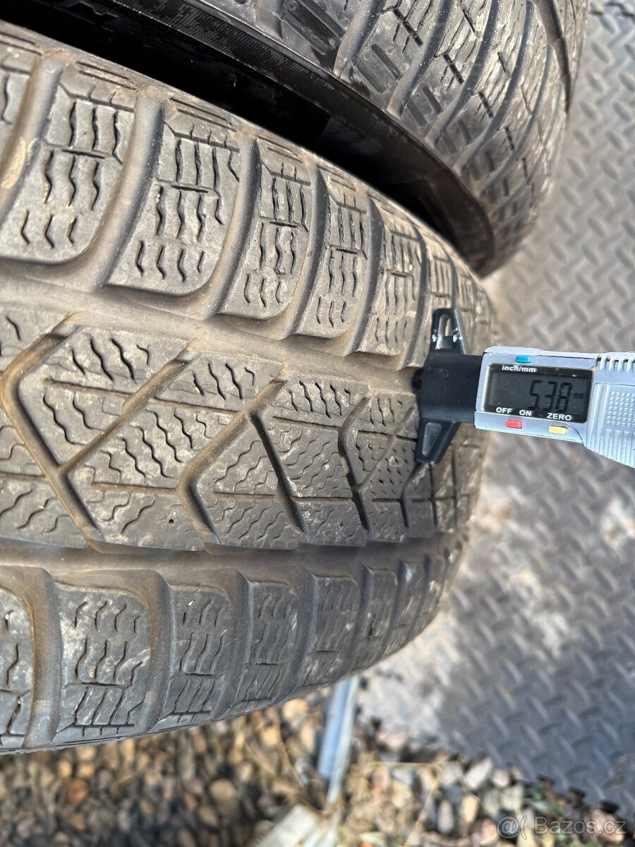 215/60/16 - Pirelli zimní sada pneu - 5