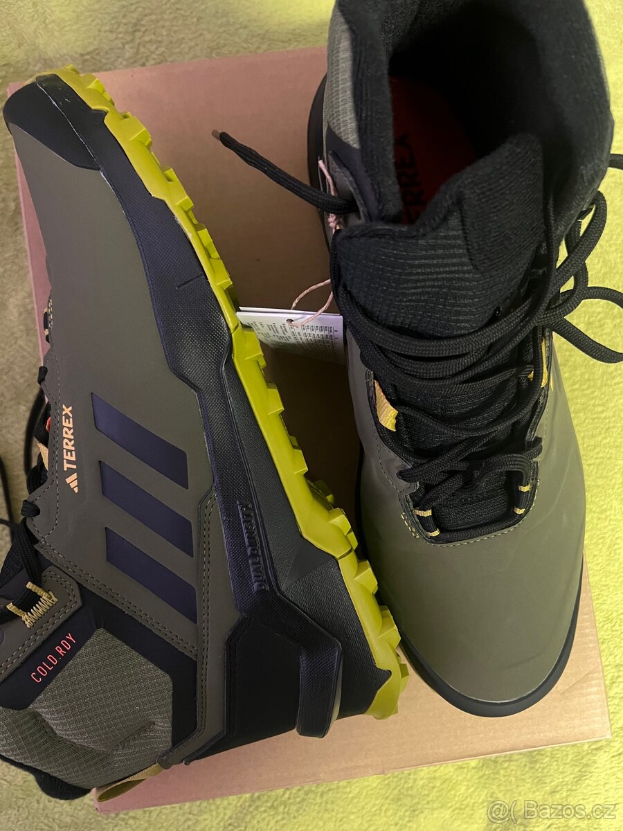 Boty Terrex AX4 membrána UK 10,5 - 29,5 cm nové PC 3.600 Kč - 5