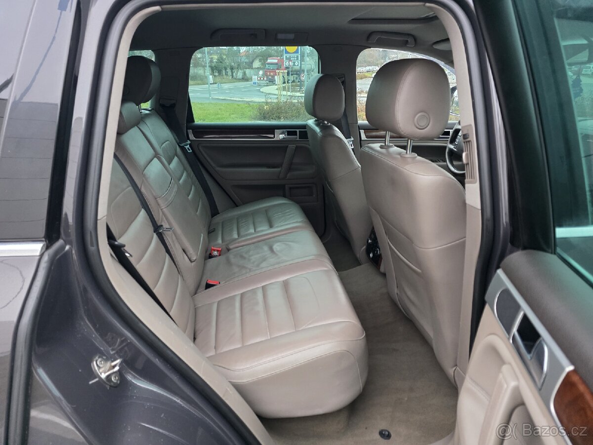 Volkswagen Touareg 3.0tdi V6 176kw 4x4 - 5