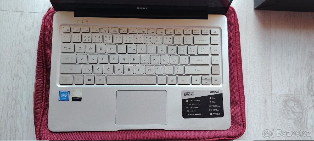 Celokovový UMAX VisionBook 14Wg Pro+SSD 240GB - 5