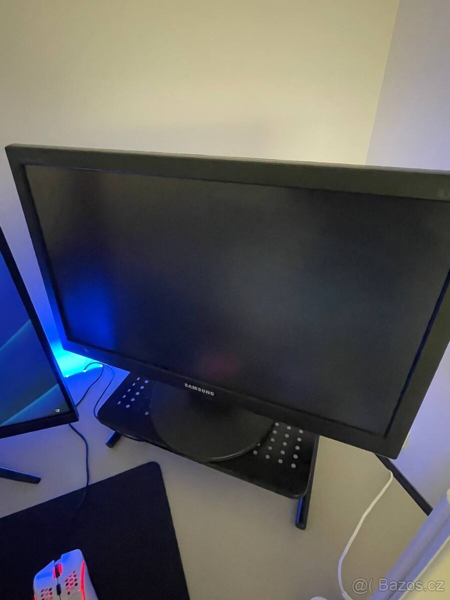 Prodám herní PC LYNX Challenger (RTX 5060) - 5