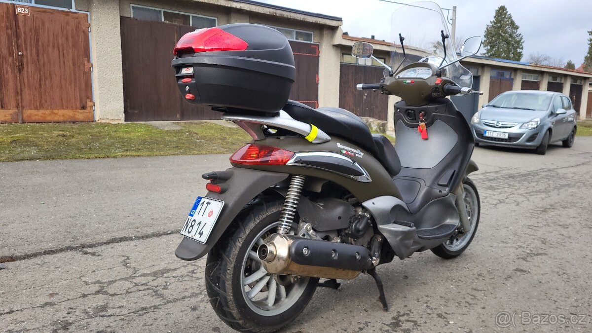 Piaggio Beverly 500 - 5