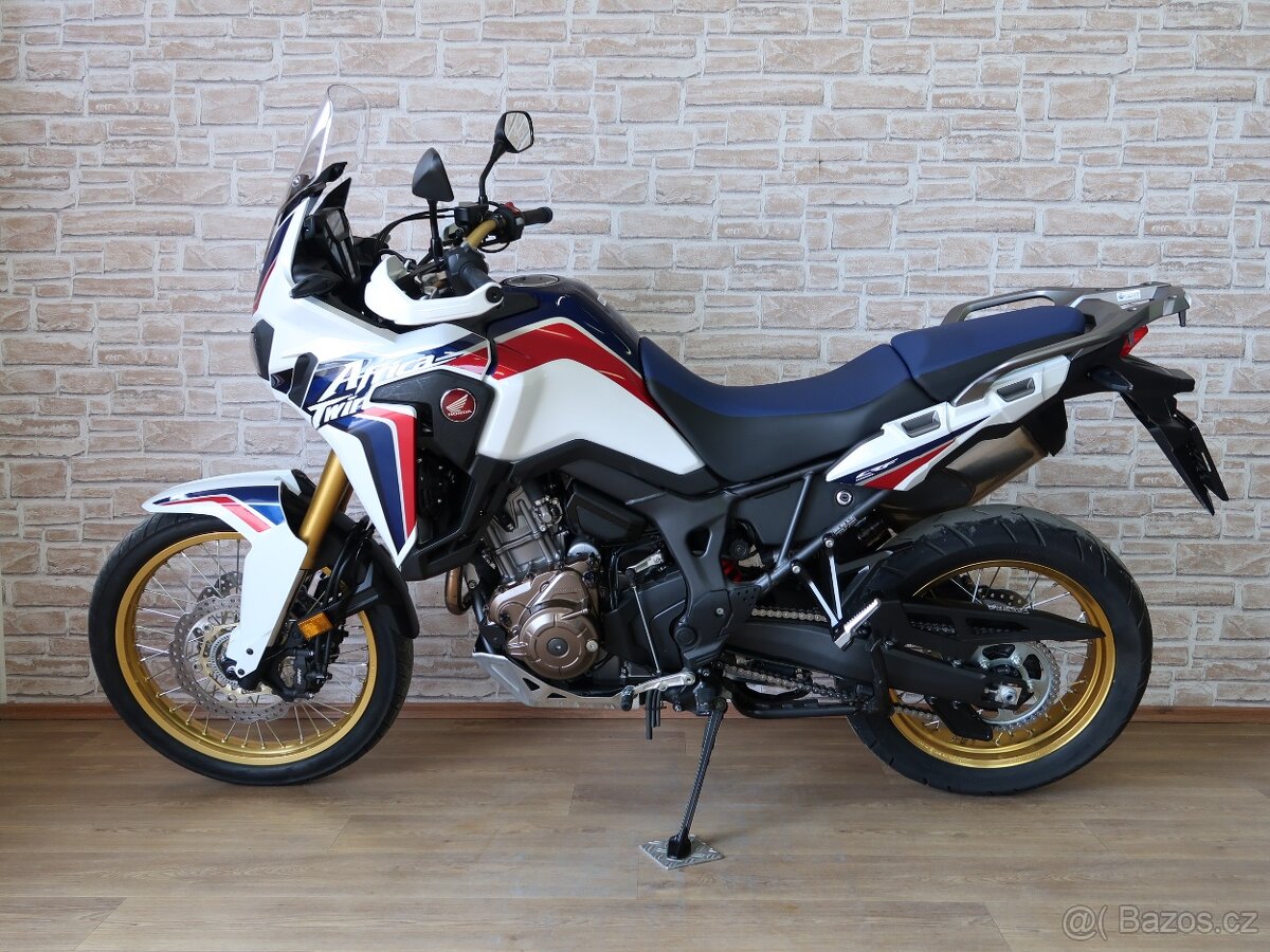 Honda CRF1000 Africa Twin jako nová, 1.majitel, 8000km