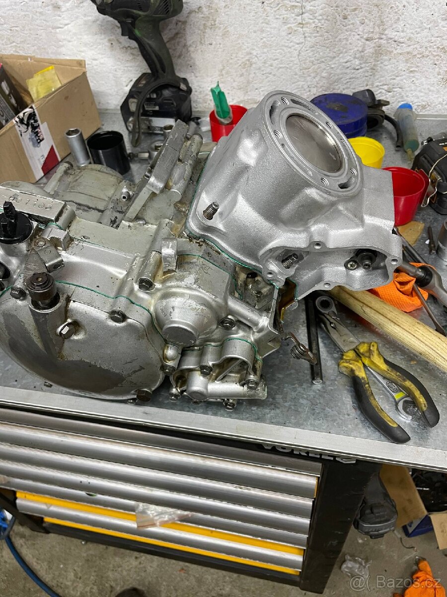 Yamaha YZ 125 1999 - 5