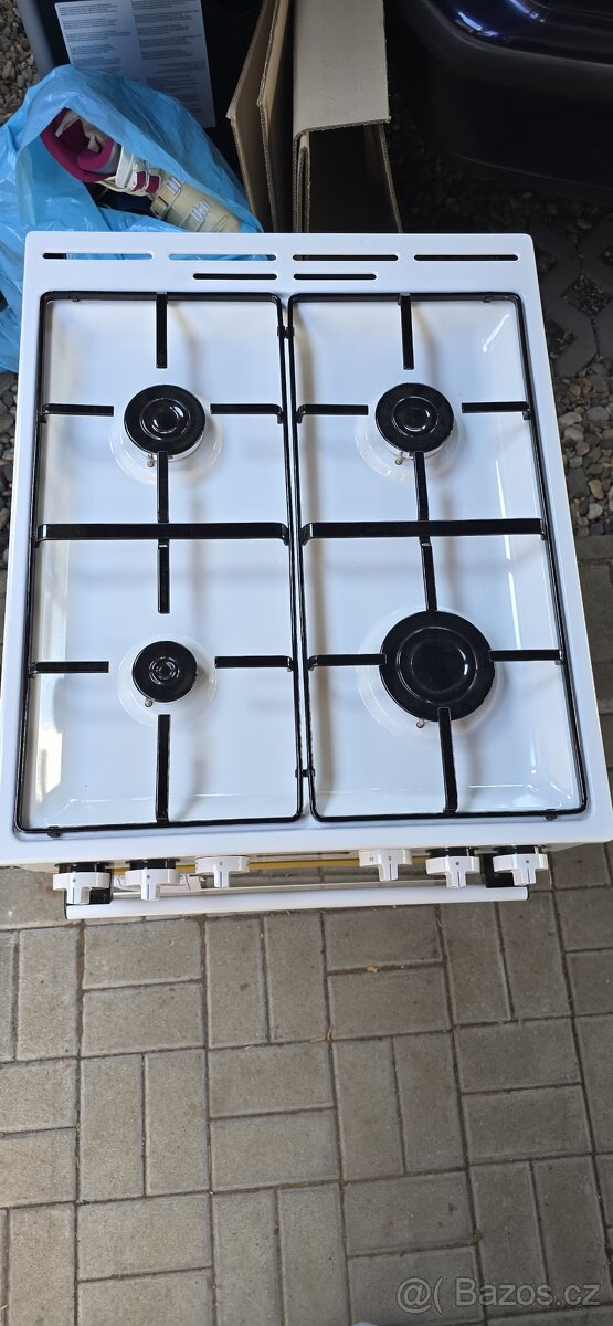 Kombinovaný sporák MORA K 224 AW - 5