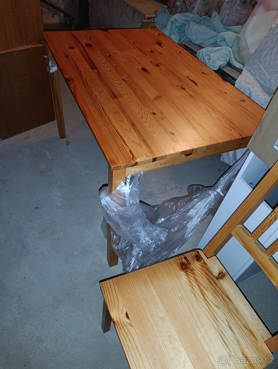 Prodám velký set nábytku z masivní borovice - 5