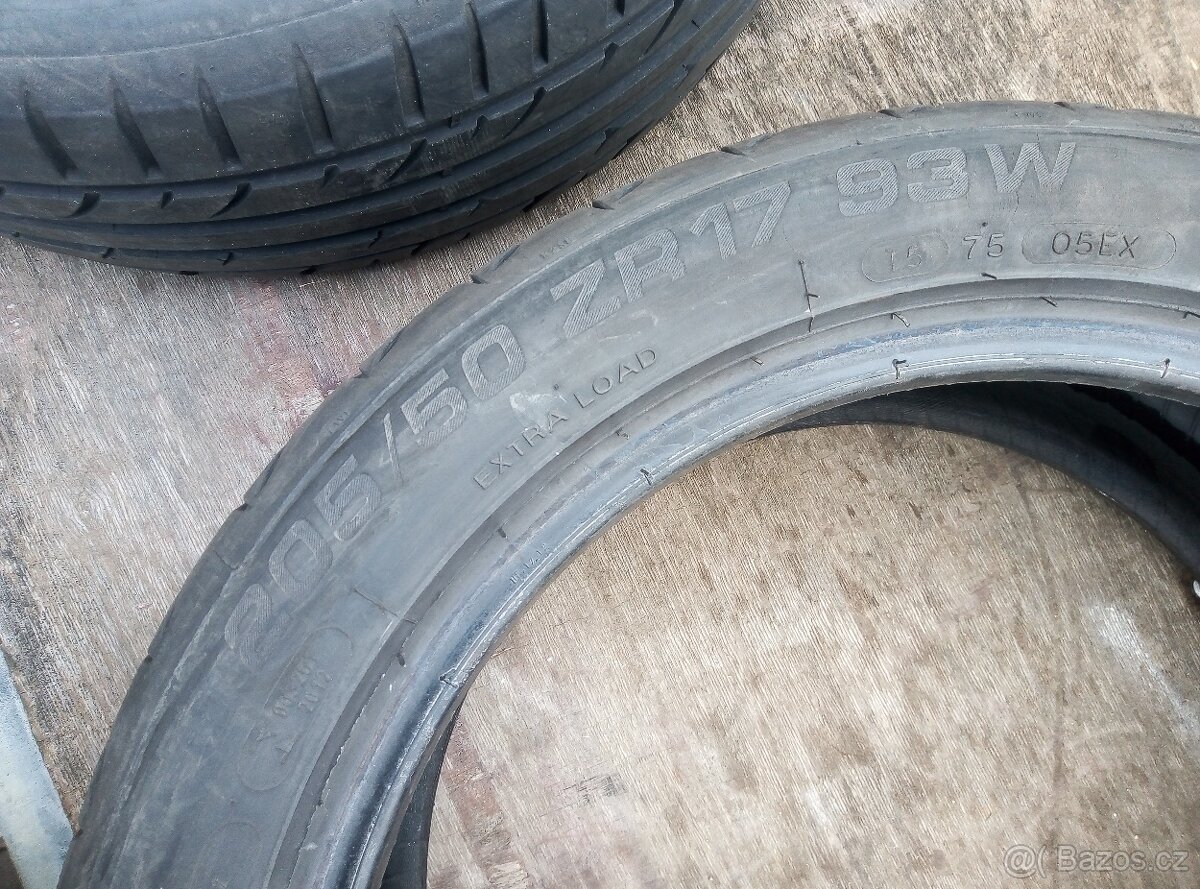 205/50 ZR17 - 5