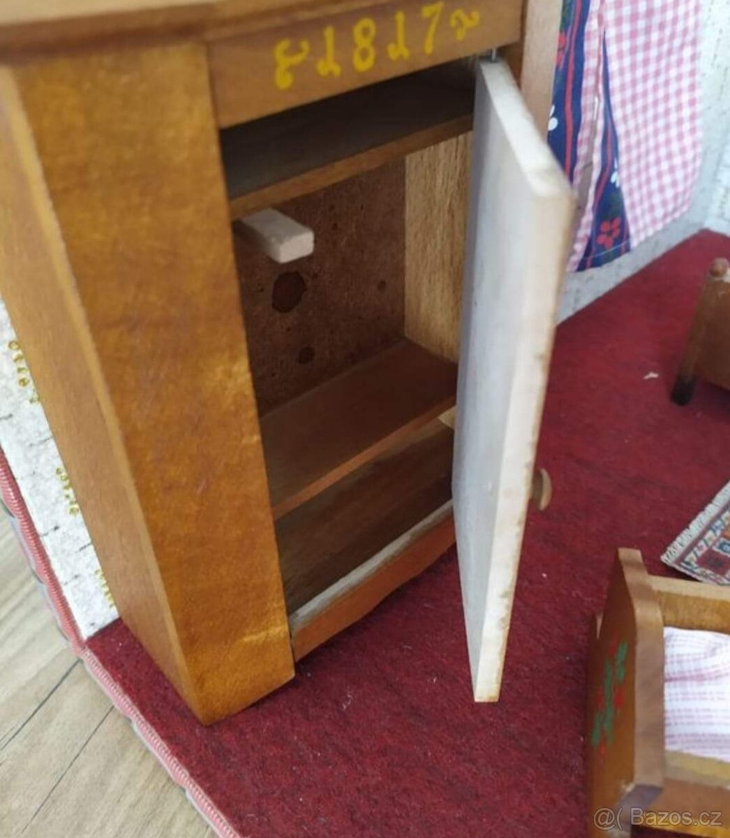 Domeček pro panenky - 5