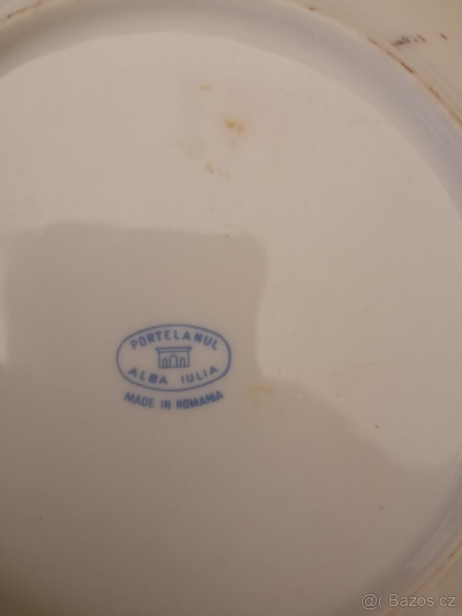 32Talíř s motivem - 5