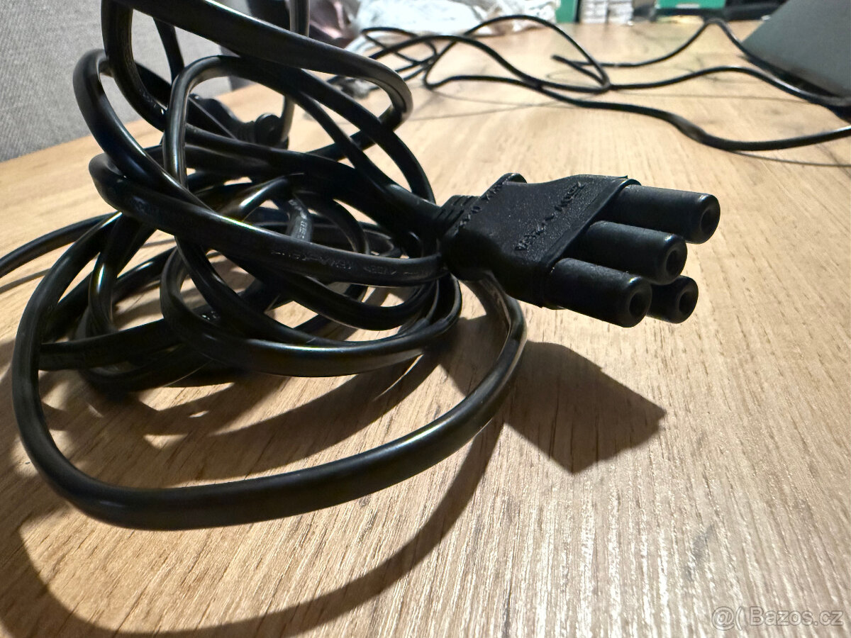 Thrustmaster volant T300 RS GT, s pedály, force feedback - 5