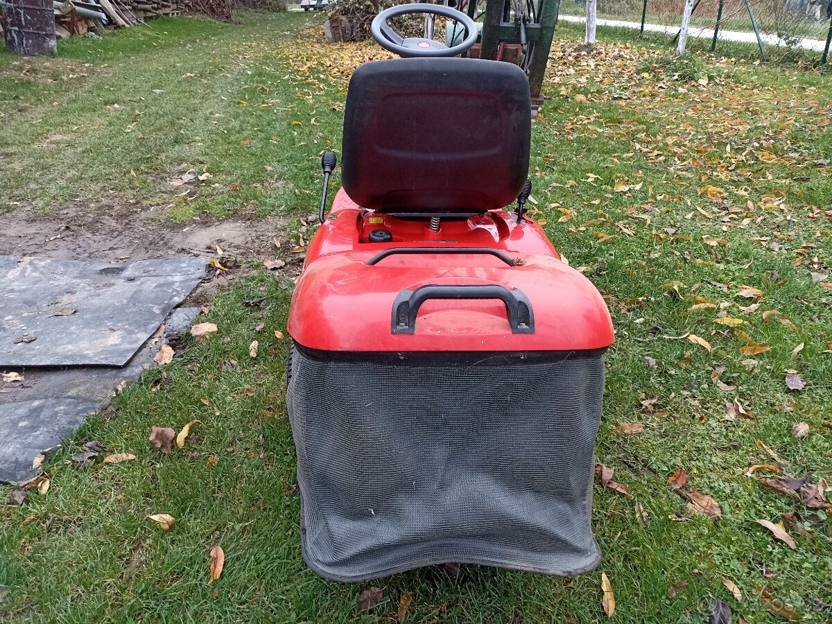 Traktor - zahradní Rider XE 80VD - 5