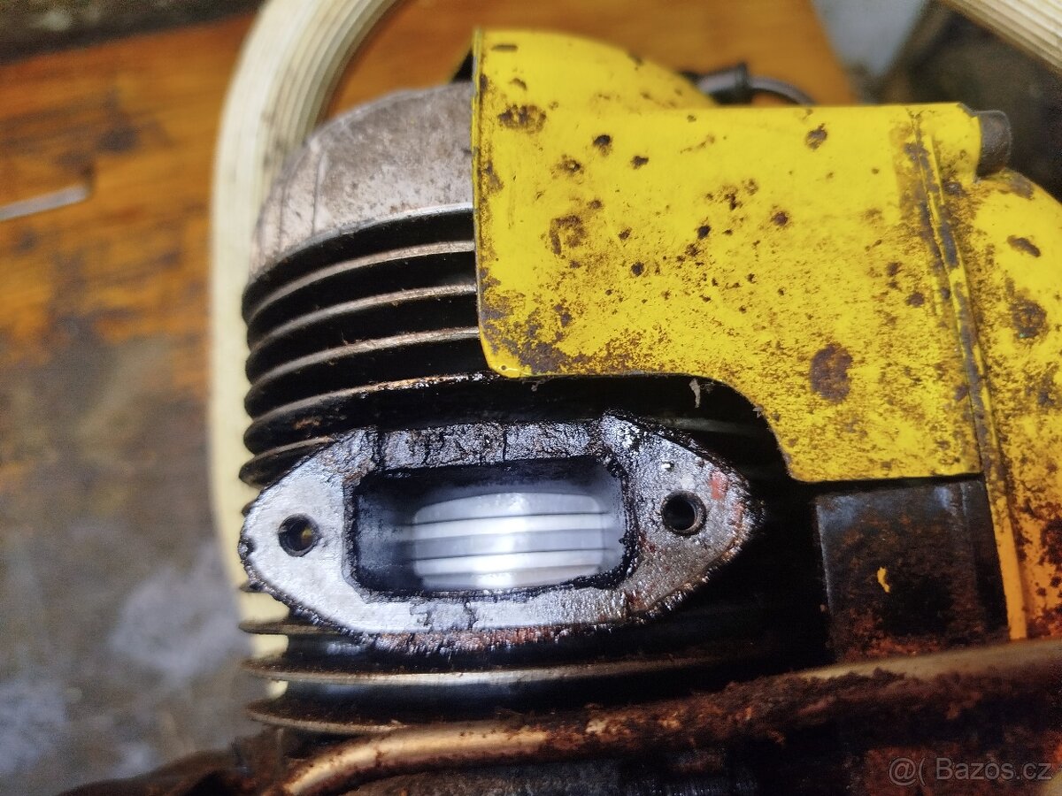 Motorová pila partner R11 - 5