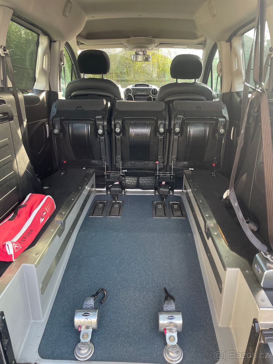 Citroën Berlingo: rampa pro vozíčkáře - 5