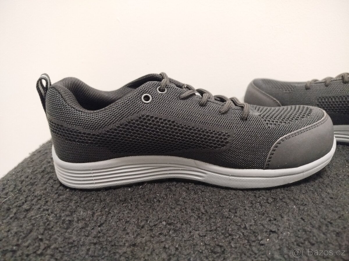 Pracovní obuv vel. 40 - 5