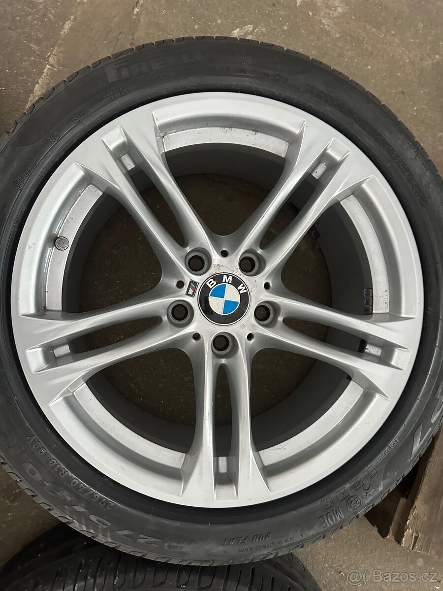 Pěkná BMW M alu R18 - 5
