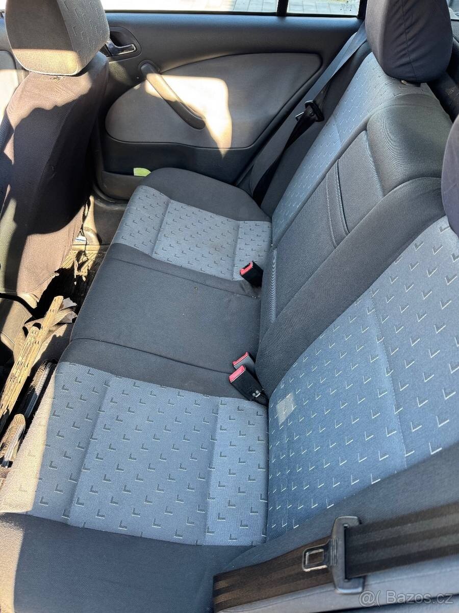 Octavia 1,6 combi - 5