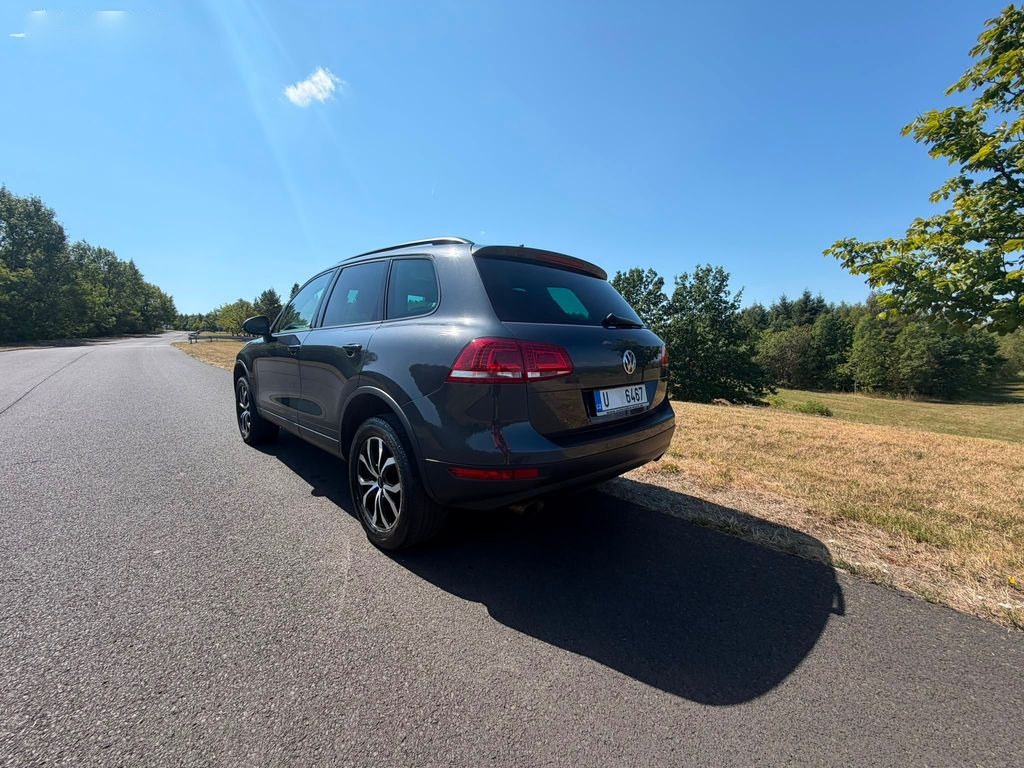 VOLKSWAGEN TOUAREG 180KW - 5
