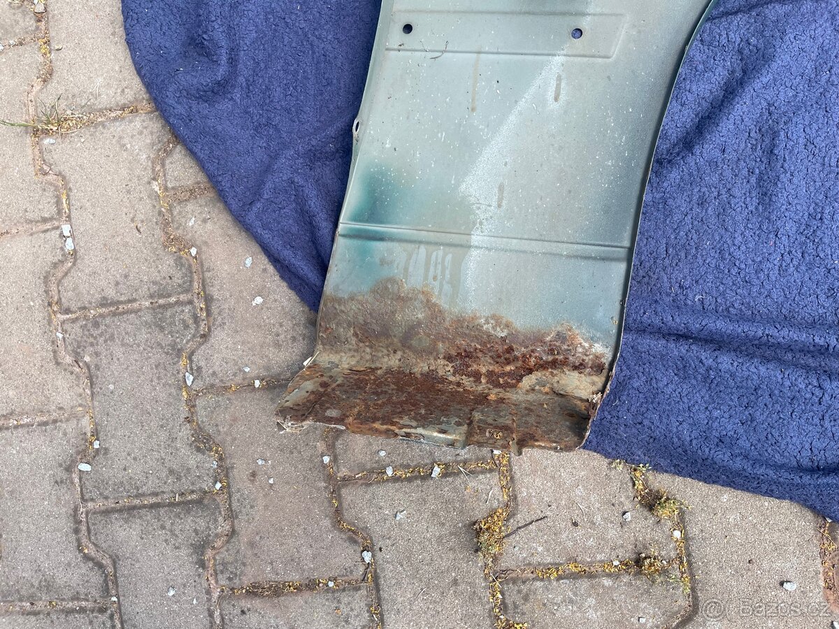 Bmw E36 Blatník - 5