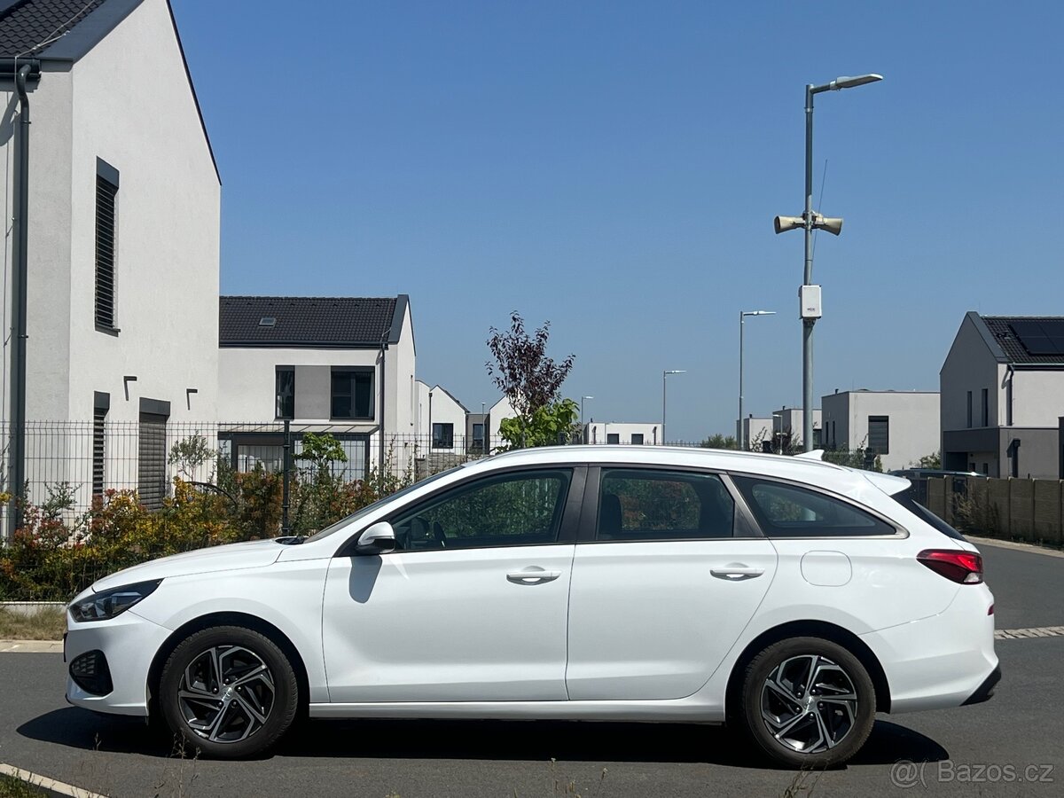 Hyndai i30 1.5i Rok 2021 Najeto 101t.km Nova STK - 5