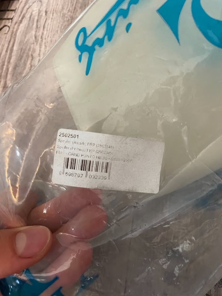 Zadní spoiler / křídlo na FIAT GRANDE PUNTO - 5