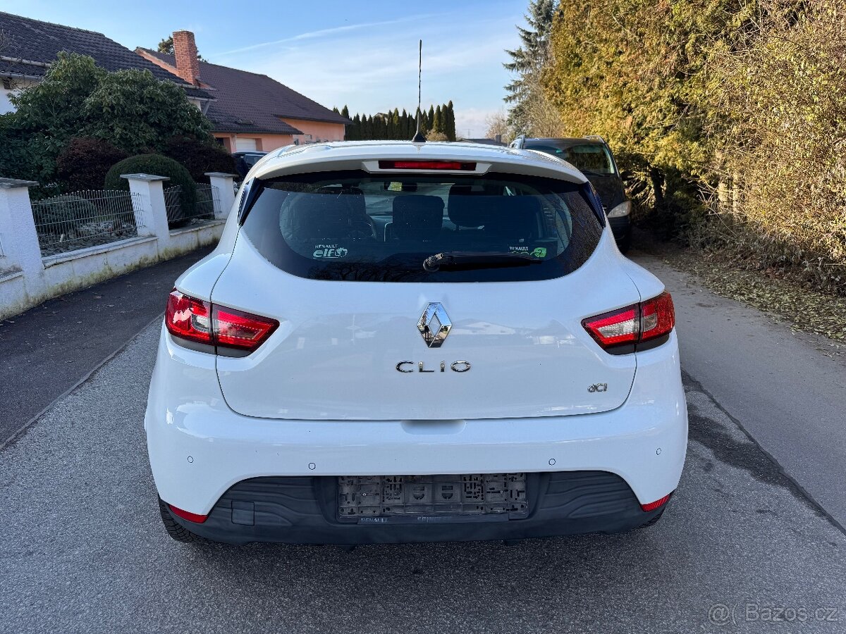 Renault Clio 1.5 dCi, servisovano, navigace - 5