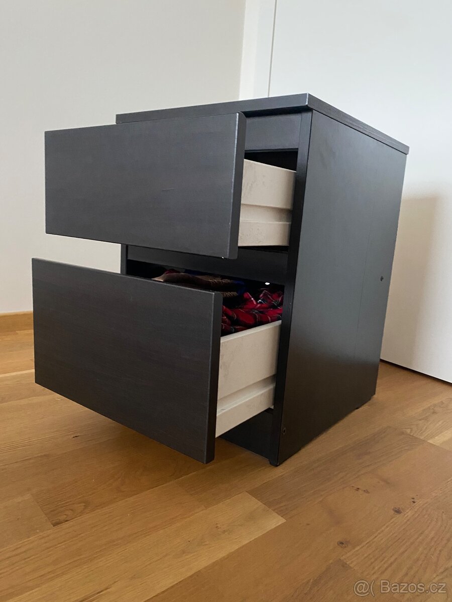 Set IKEA nábytku - 5