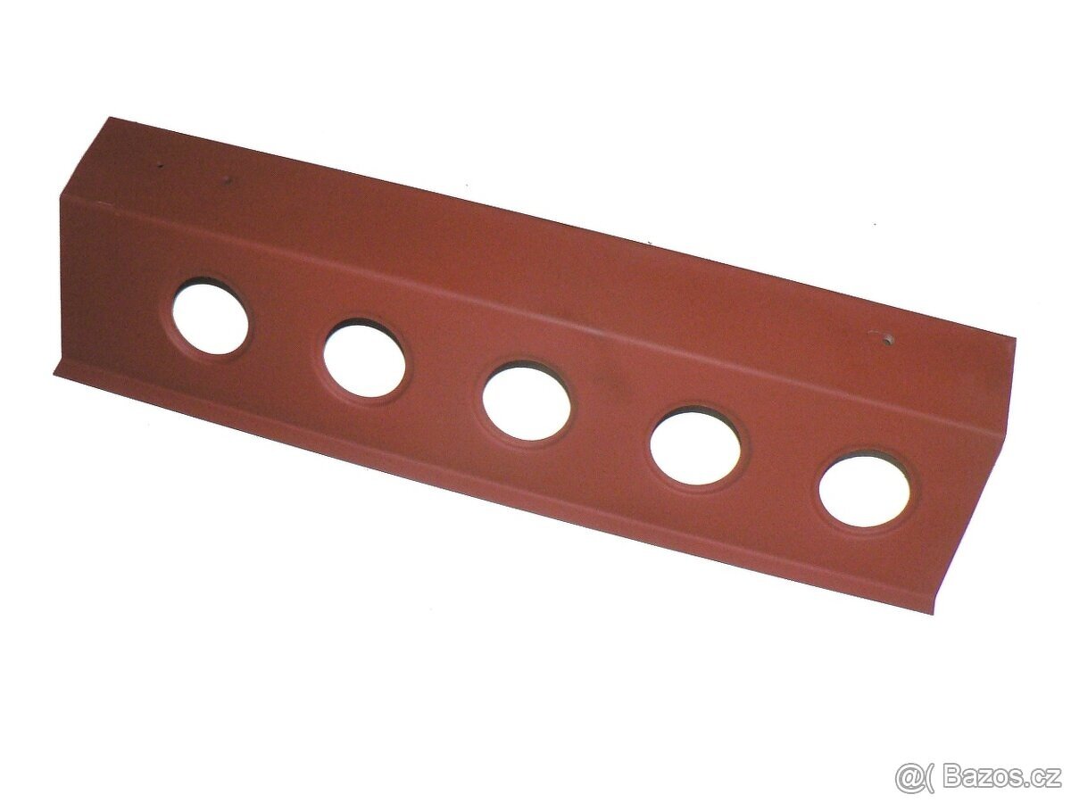 Příčník pod přední sedačku Tatra 613 - 5