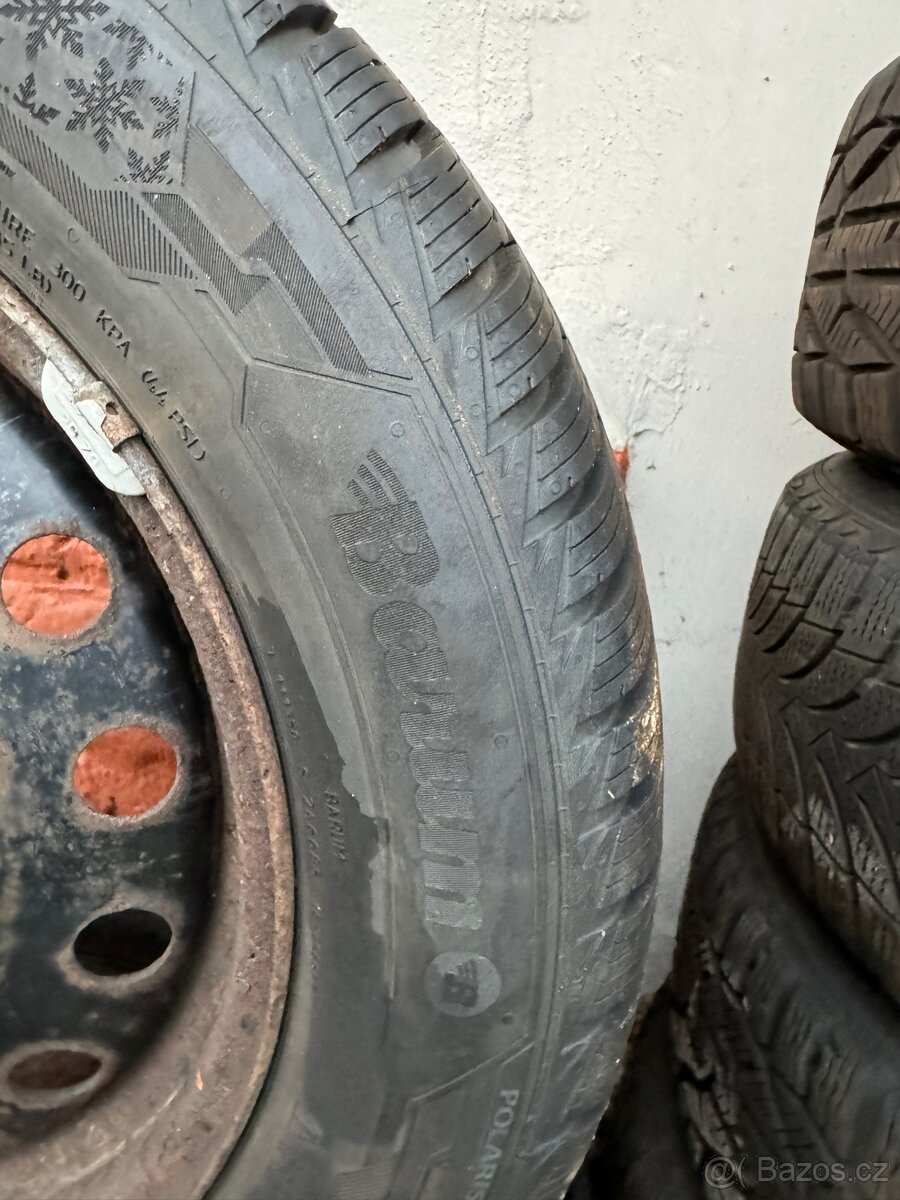 TOYOTA COROLLA r. 2004 - 5