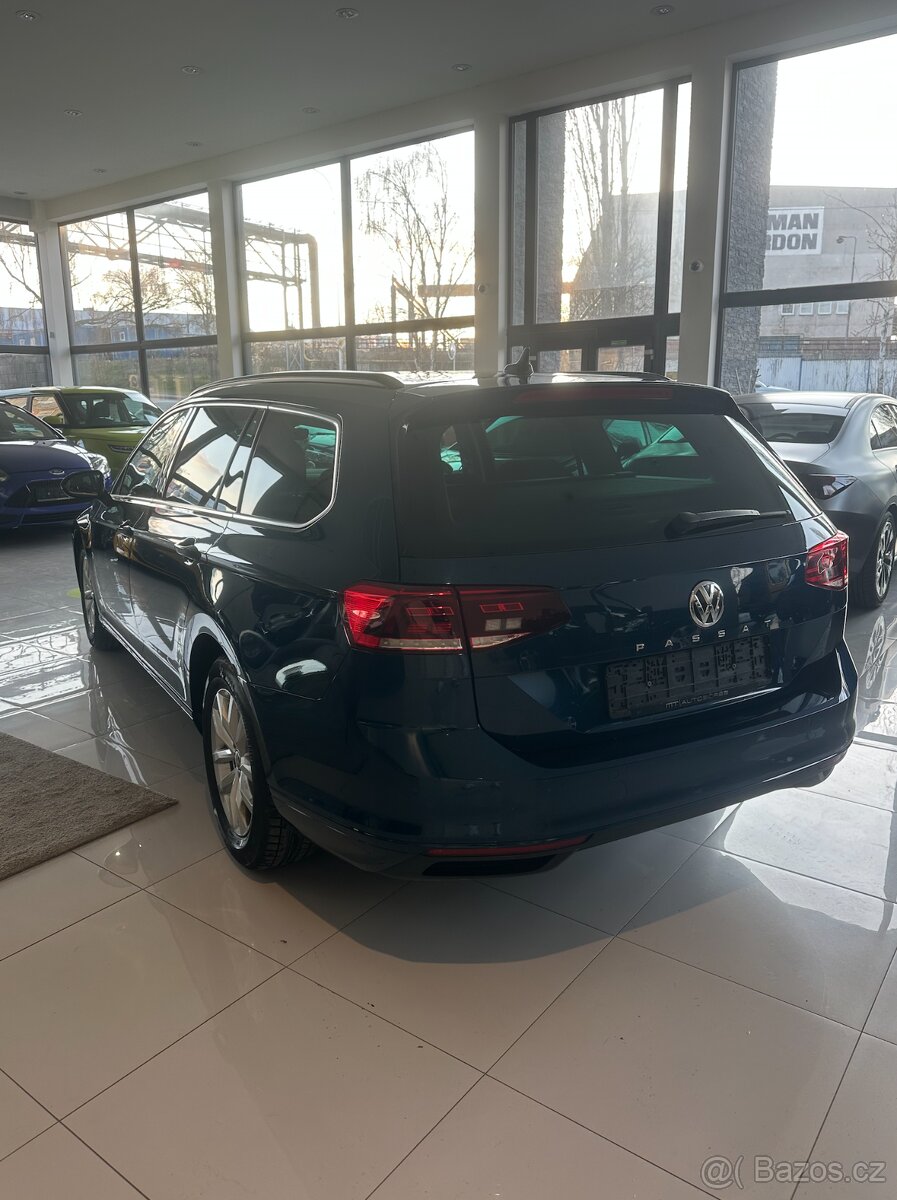 Volkswagen Passat, 2.0 TDI VARIANT Ojeté, 12/2019 - 5