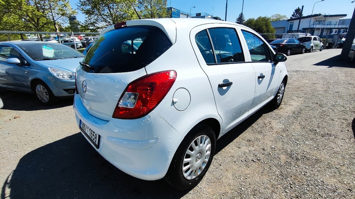 Opel Corsa, 1.2i klimatizace ČR - 5