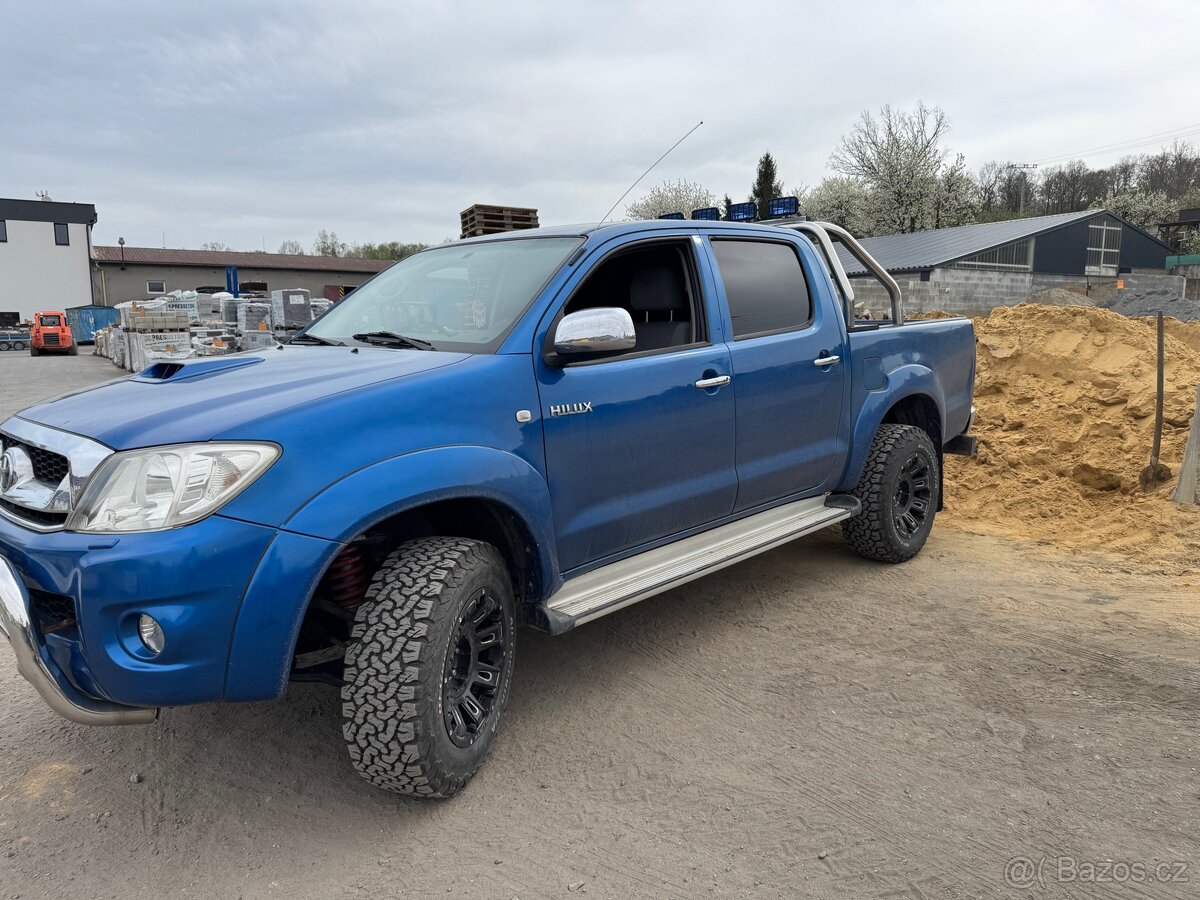 Hilux kola Ballistic