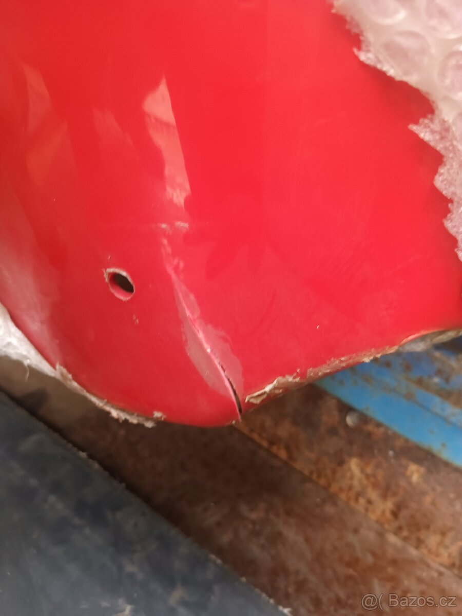 Prodám levý zadní blatník na Zetor Proxima - 5