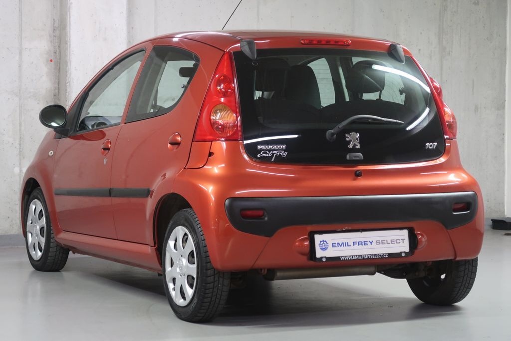 Peugeot 107 1.0i,CZ,50kW,Manuál - 5