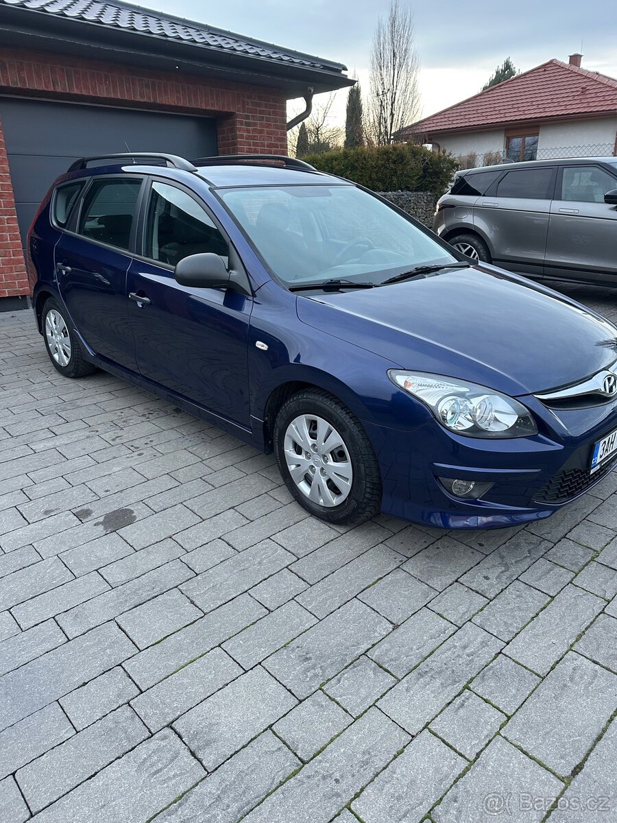 Hyundai I30 combi 1,4 benzín - 5