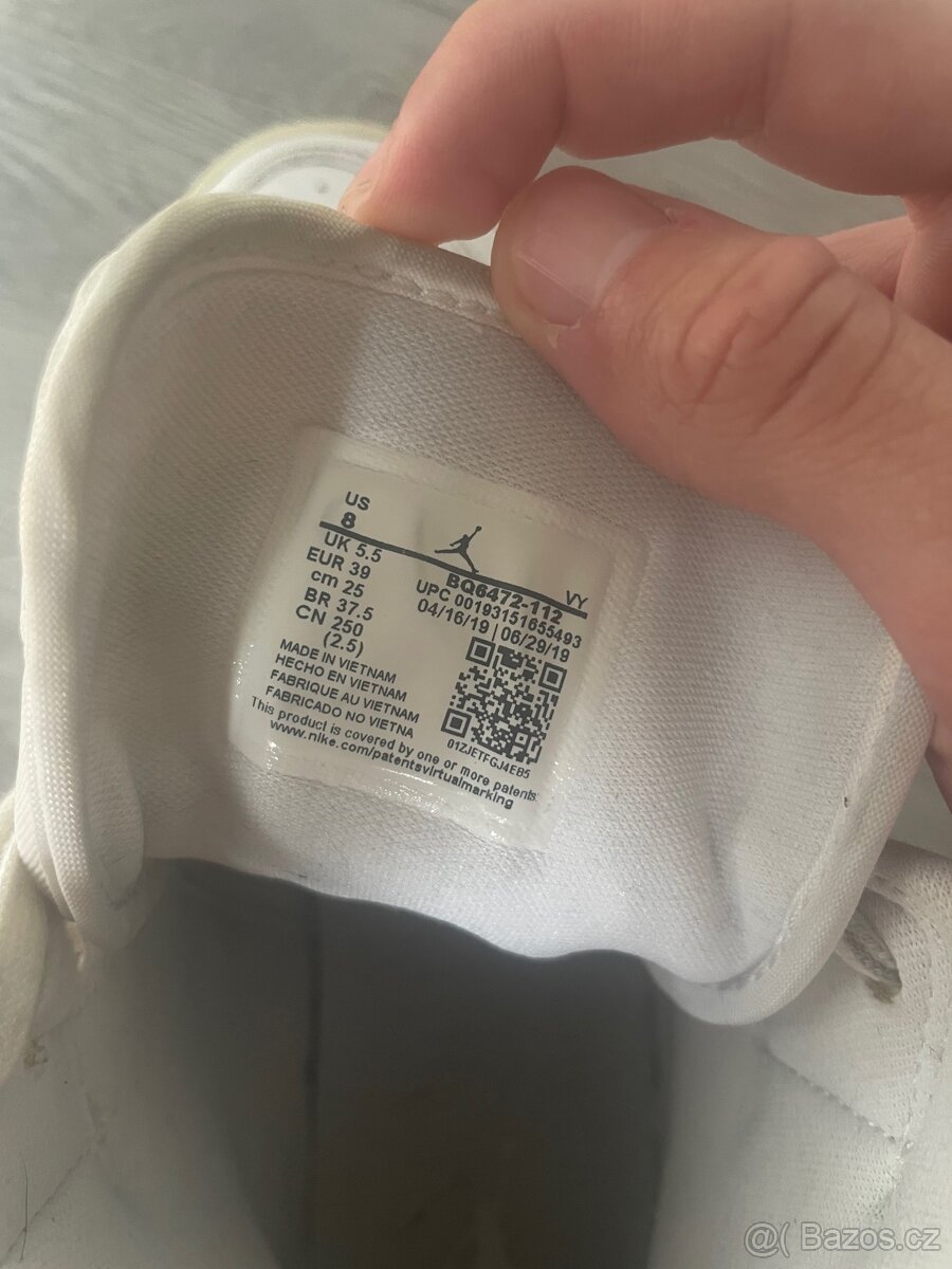 Nike Air Jordan 1 High - 5