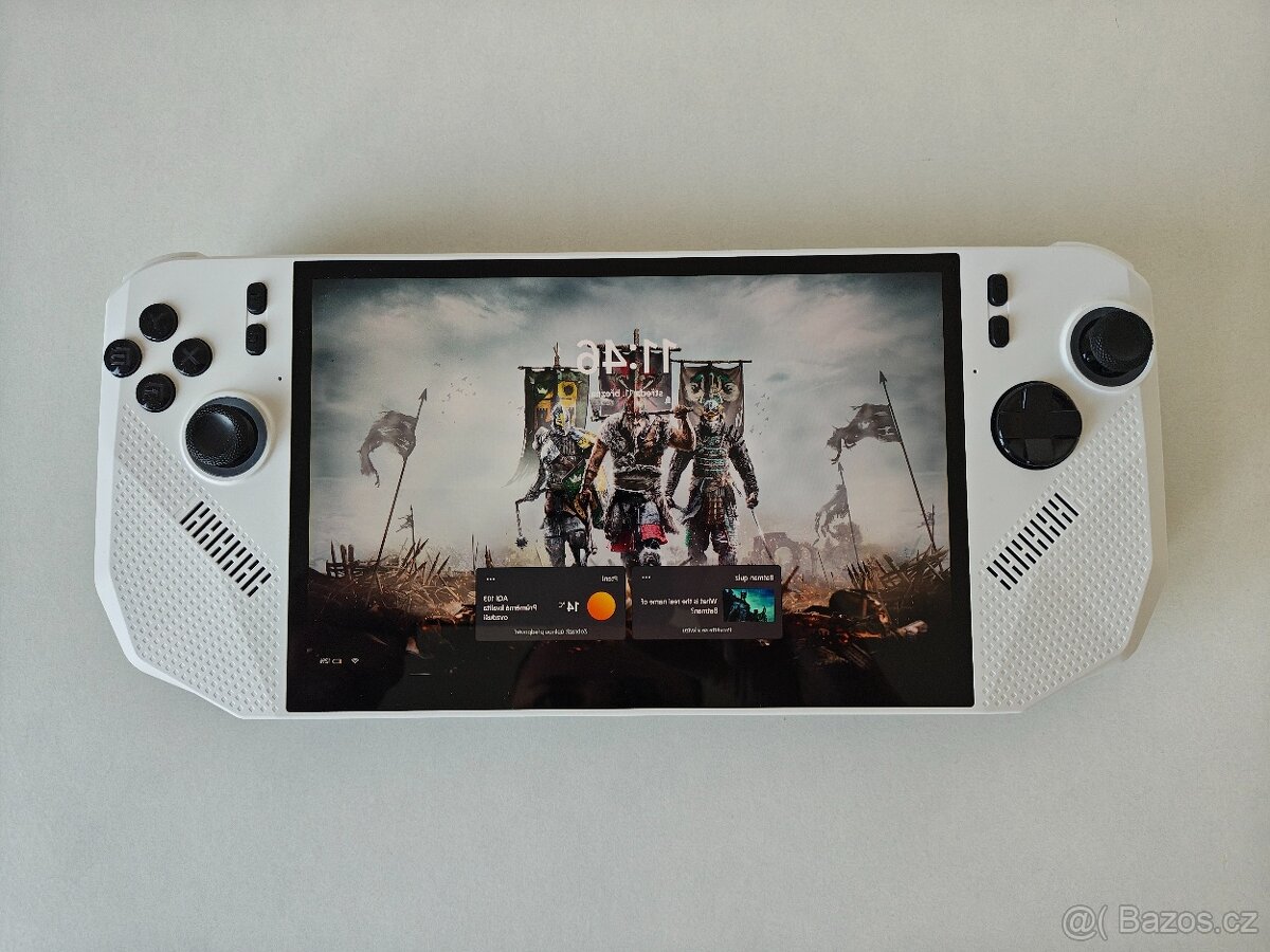 Handheld MSI CLAW A8 - 5