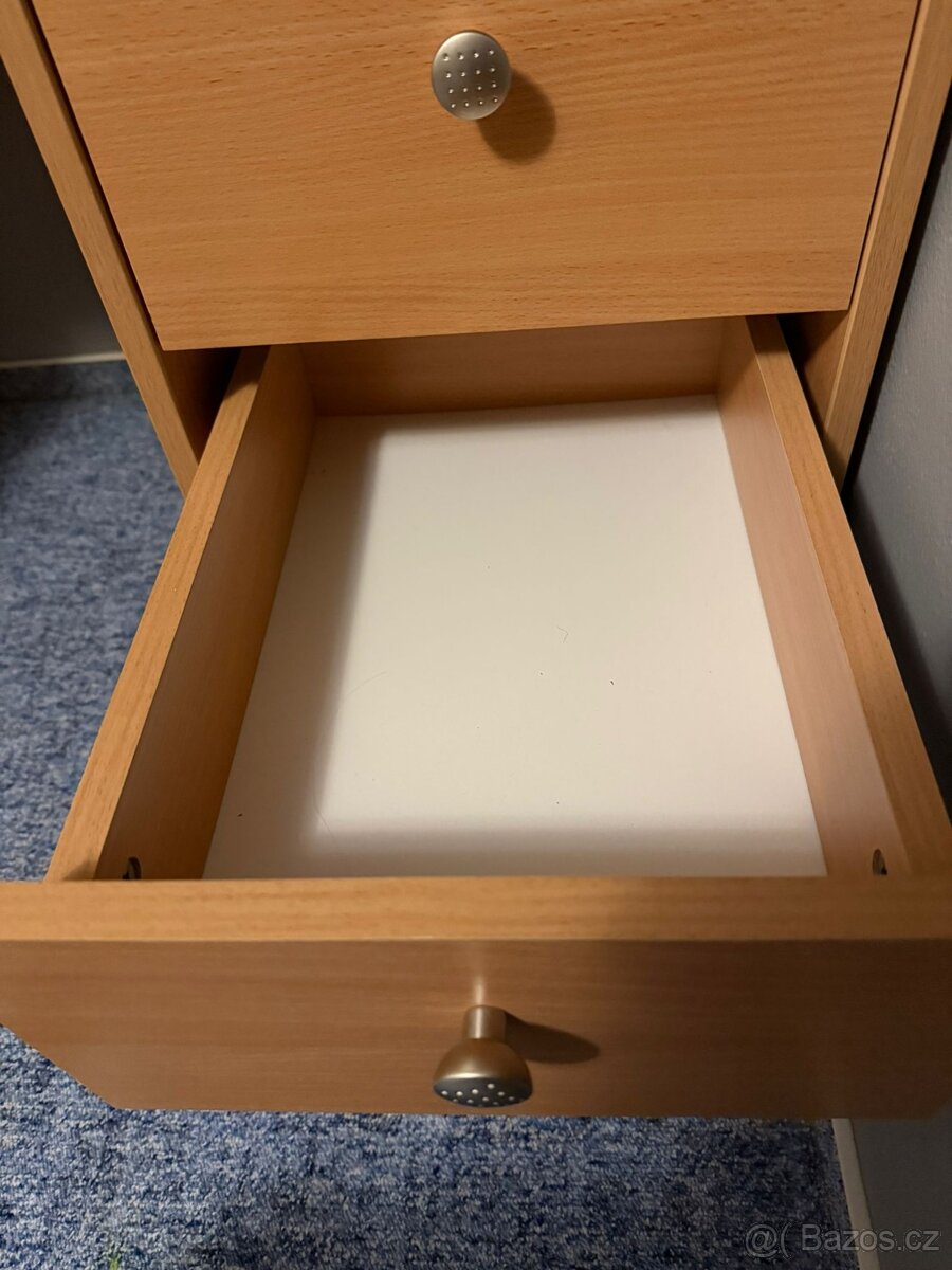 Dětský psací stůl - 5