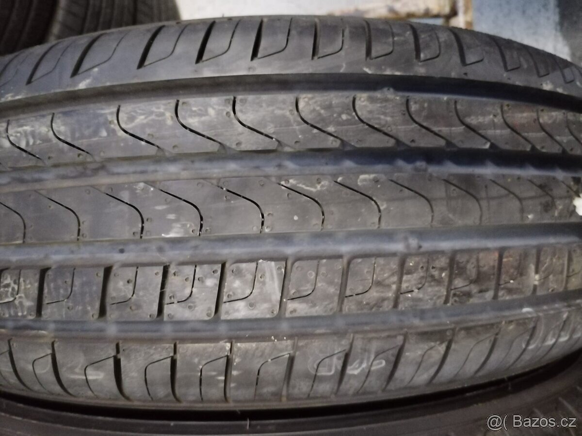215/65/17 letní pneu MICHELIN a PIRELLI 215/65 R17 - 5